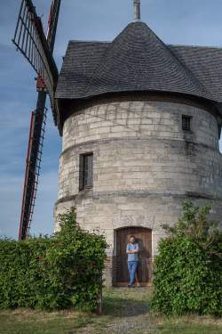 Moulin d’Eaucourt-sur-Somme, patrimoine de la Vallée de la Somme à proximité du restaurant Le Saltimbanque